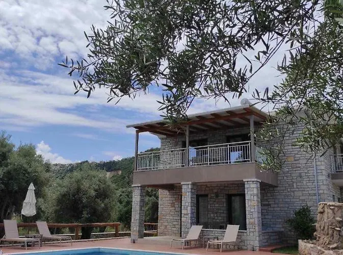 Villa Iris Complex Frinion