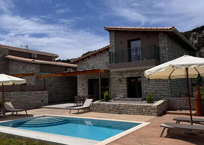 Vilă Iris Complex *